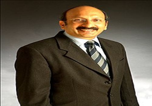 Dr Praveen Chandra