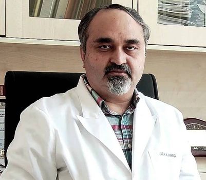 Dr KK Handa