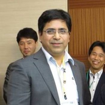 Dr Rajesh Puri