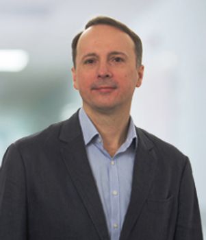 Dr Jacek Laskowski