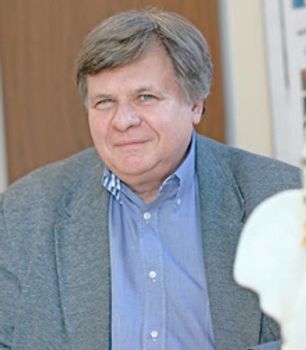 Dr Paweł Małdyk