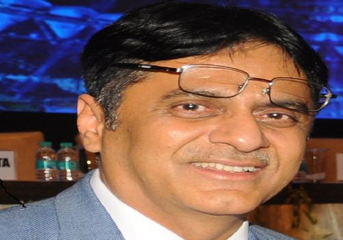 Dr Lalit Verma
