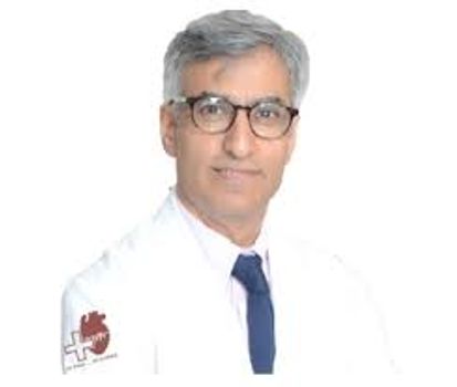 Dr Deepak Talwar