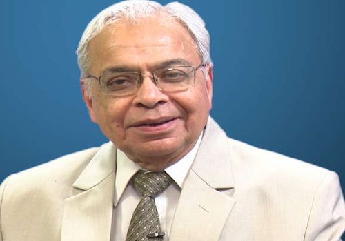 Dr S C Manchanda