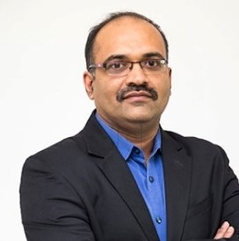 Dr Ravindra B S