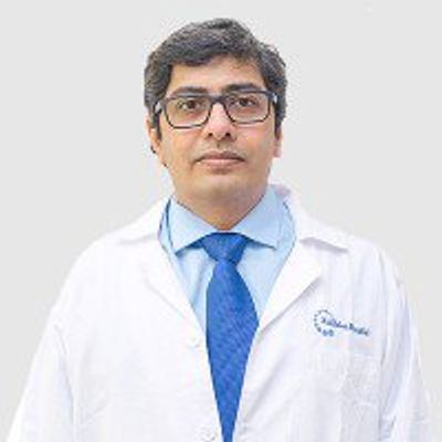 Dr Mandar Deshpande