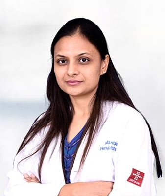Dr Reshu Saraogi