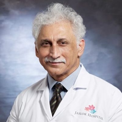 Dr Shailesh Raina