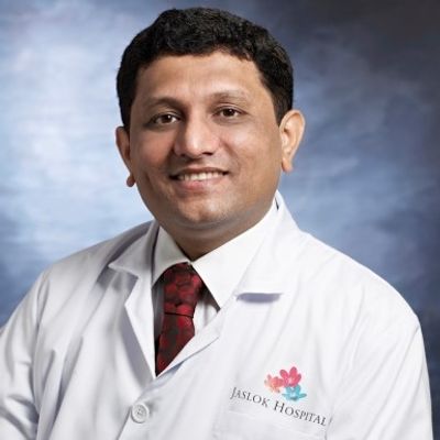 Dr Rushi Deshpande