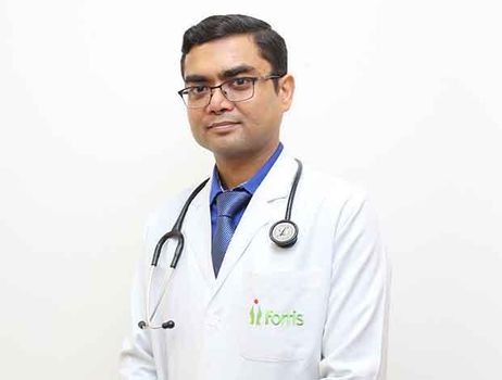 Dr Ashu Abhishek