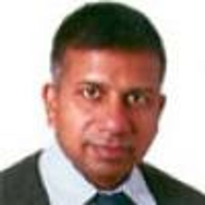 Dr Rakesh Agarwal
