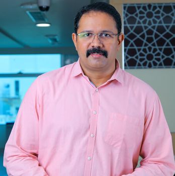 Dr Sudish Karunakaran MS