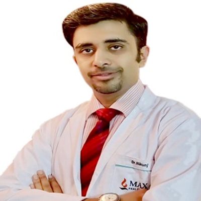 Dr Nikunj Agrawal