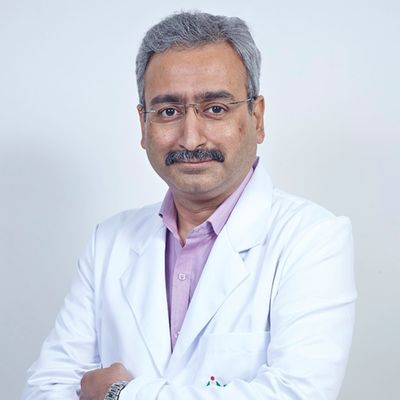 Dr Kapil Kochhar