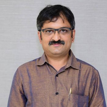 Dr Sumanth Raj Kb