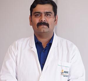 Dr. Mannu Bhatia